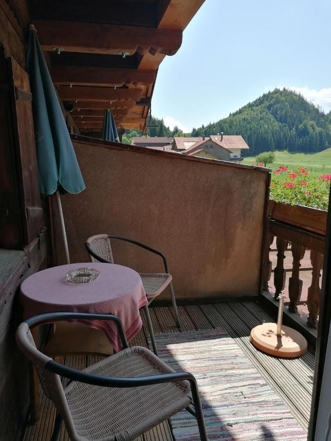 Gasthaus - Pension - Café Dörfl Kiefersfelden Extérieur photo